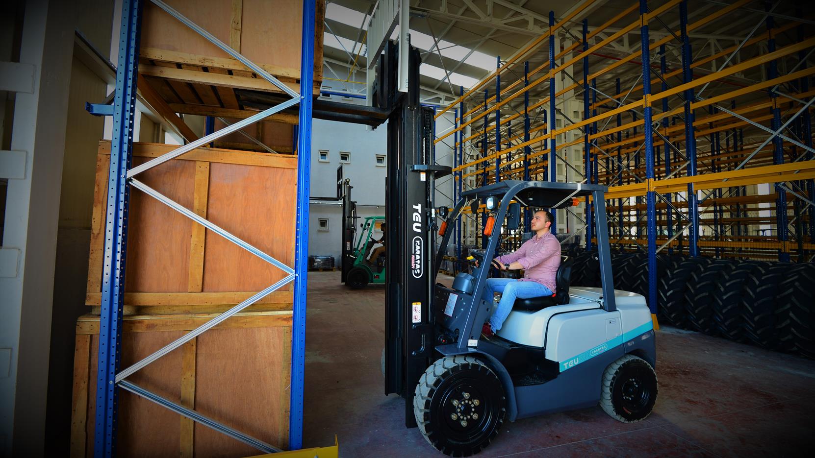 TEU Forklift